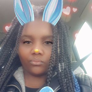 Meet your Posher, Ana